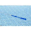 Flowclear™ akkubetriebener Poolsauger AquaSurge™